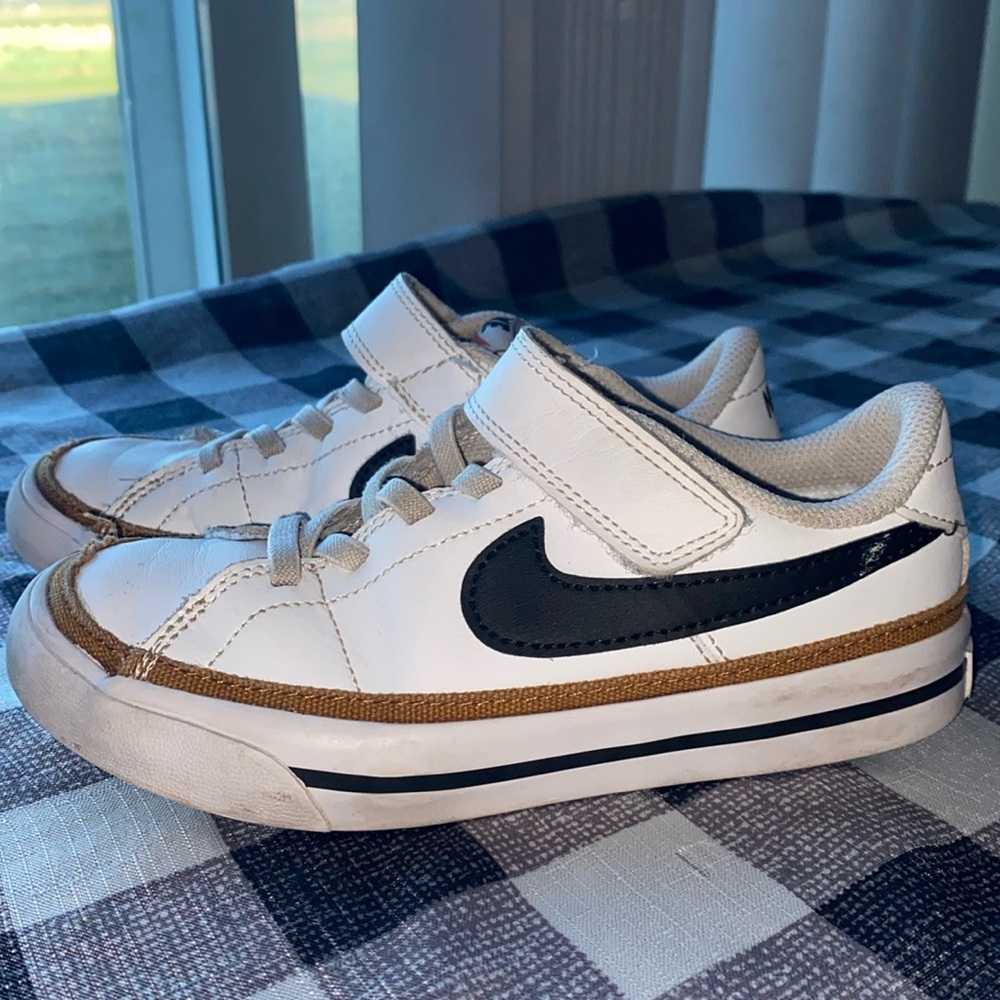 Nike Court